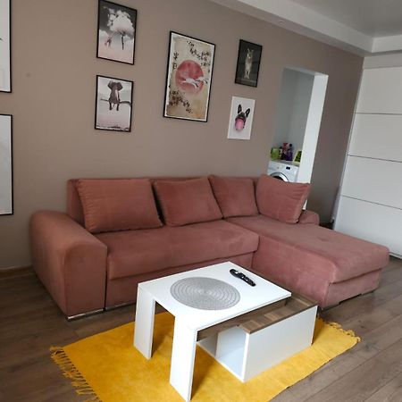 Apartament Near The Park Two Rooms 부쿠레슈티 외부 사진