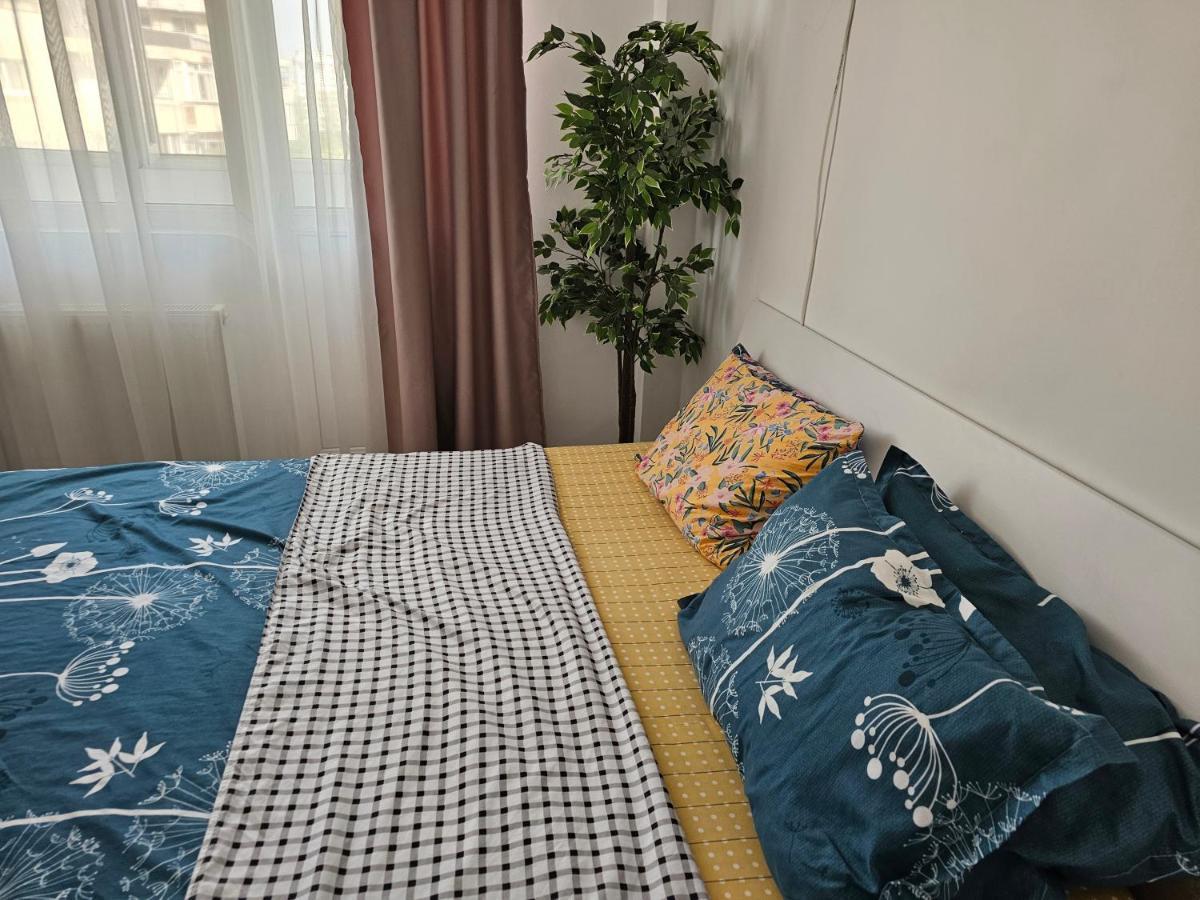 Apartament Near The Park Two Rooms 부쿠레슈티 외부 사진